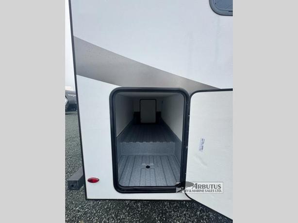 Used 2023 Forest River RV Forester LE 2851SLE Ford image 5