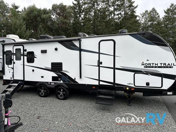 Used 2022 Heartland North Trail 27LRSS image 2