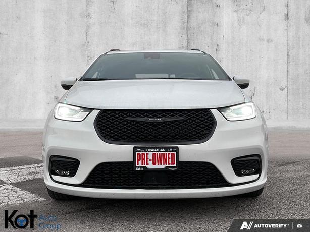 2023 Chrysler Pacifica Touring L | Power Sunroof | Remote Start | Heated Seats & image 2