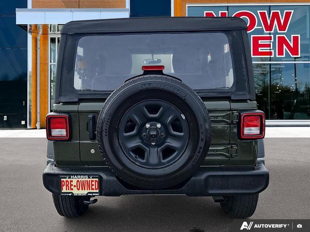 2022 Jeep Wrangler Sport 4x4 | No Reported Accidents | One Owner! image 5