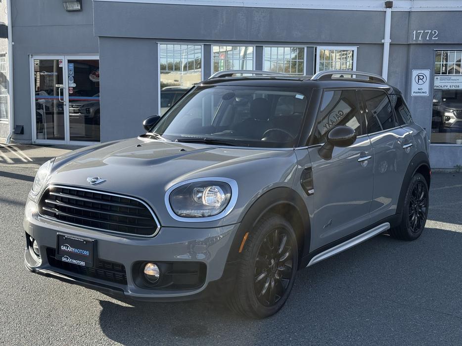 2018 MINI Countryman AWD- Rain Sensing Wipers & Panorama Sunroof display photo