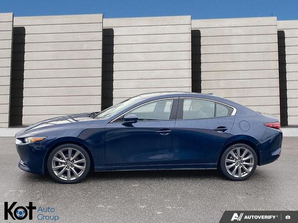 2019 Mazda3 GT image 3