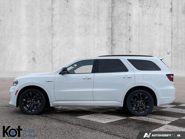 2023 Dodge Durango R/T | AWD | Power Sunroof | Leather | Heated & Ventilated Sea image 8
