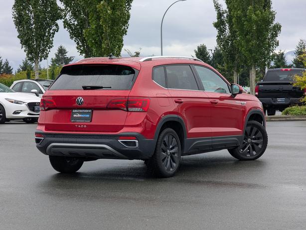 2024 Volkswagen Taos Comfortline - No Accidents, Heated Seats image 6