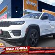 2024 Jeep Grand Cherokee Altitude 4x4 | Heated Seats! thumbnail image 1