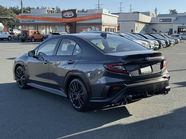 2023 Subaru WRX SPORT -TECH AWD - Dual ZONE A/C & Power Seat image 8