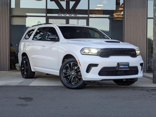 2024 Dodge Durango GT - No Accidents, Leather, Sunroof, Heated Seats image 4