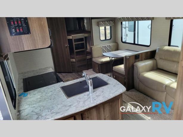 Used 2018 Keystone RV Bullet 272BHSWE image 5