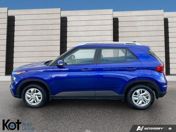 2022 Hyundai Venue Preferred image 3