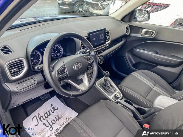 2022 Hyundai Venue Preferred image 6