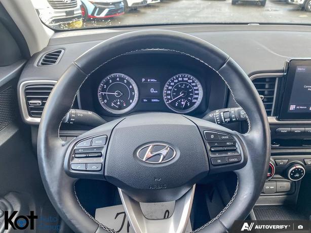 2022 Hyundai Venue Preferred image 7