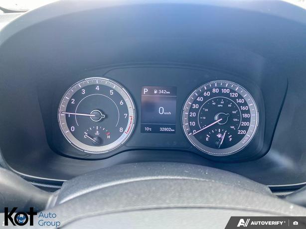 2022 Hyundai Venue Preferred image 8