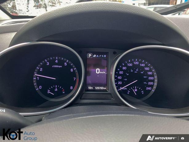 2019 Hyundai Santa Fe XL Luxury TOW HITCH! PANORAMIC SUNROOF! LEATHER INTERIOR! image 8