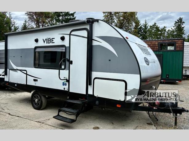 Used 2020 Forest River RV Vibe 17DB image 1