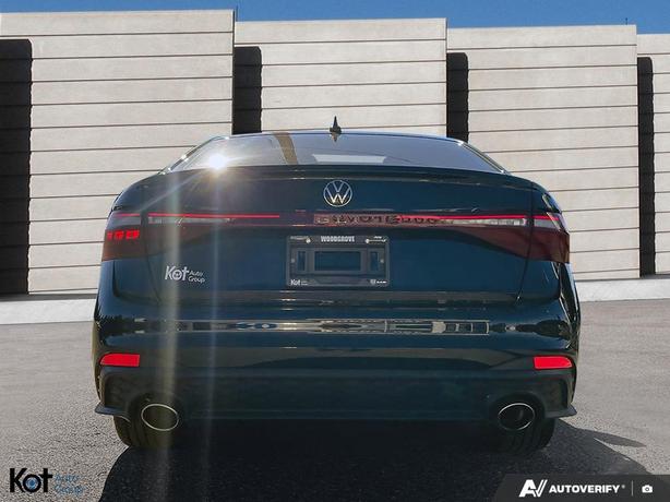 2025 Volkswagen Jetta GLI Auto image 5