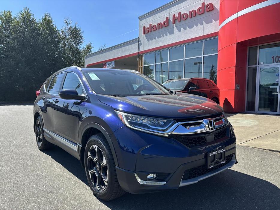 2017 Honda CR-V Touring display photo