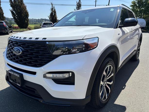 2022 Ford Explorer St-Line image 3