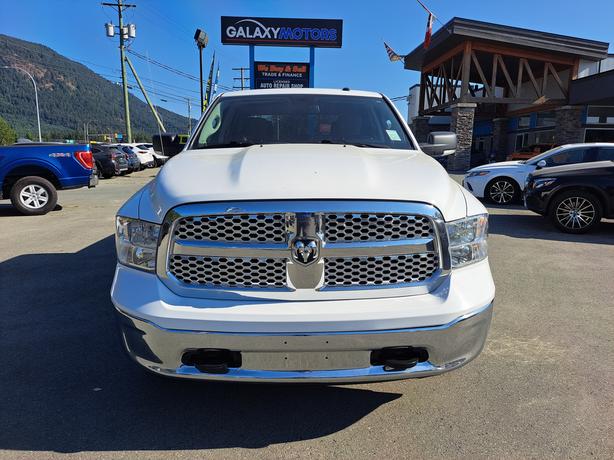 2022 Ram 1500 Classic - 4WD, Heated Seats, Heated Wheel image 3