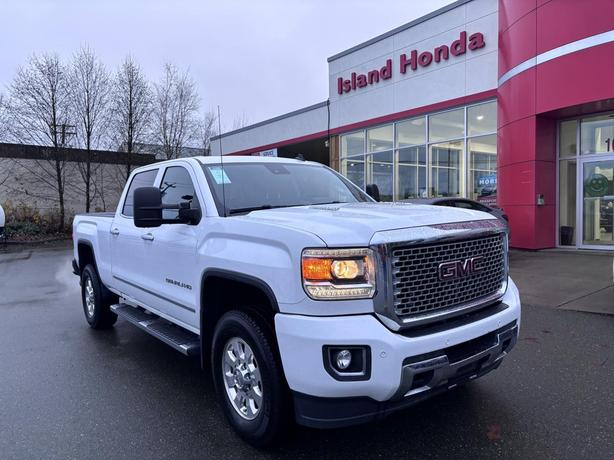 2015 GMC Sierra 3500 Denali image 1