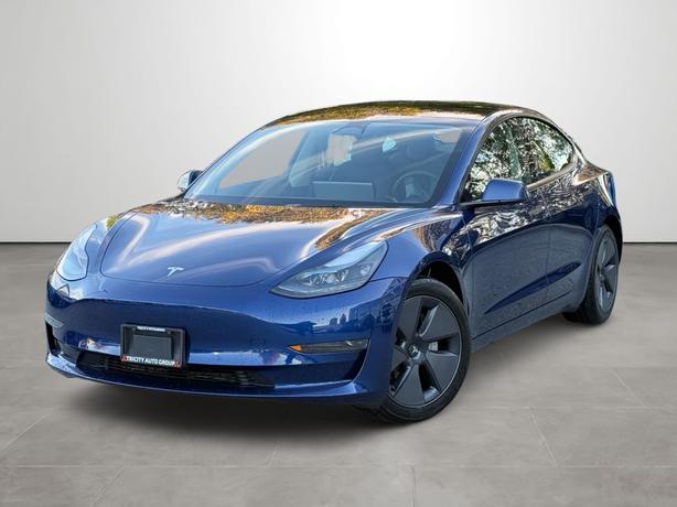2023 Tesla Model 3 Standard Range Plus- Low Kms, No Accidents image 1