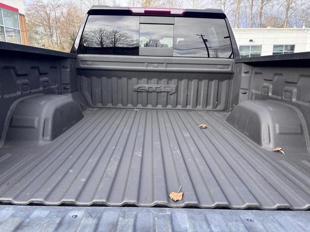 2022 GMC Sierra 1500 AT4 image 8