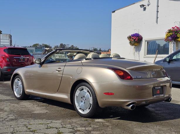 2002 Lexus SC 430 2dr Convertible image 4