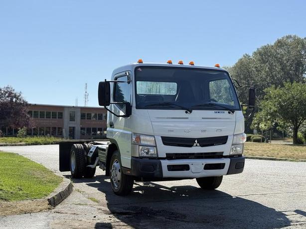 2015 Mitsubishi Fuso FE Cab And Chassis  3 seater Diesel image 2