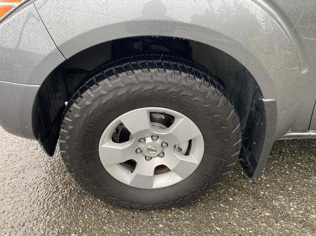 2018 Nissan  Frontier SV V6 image 5