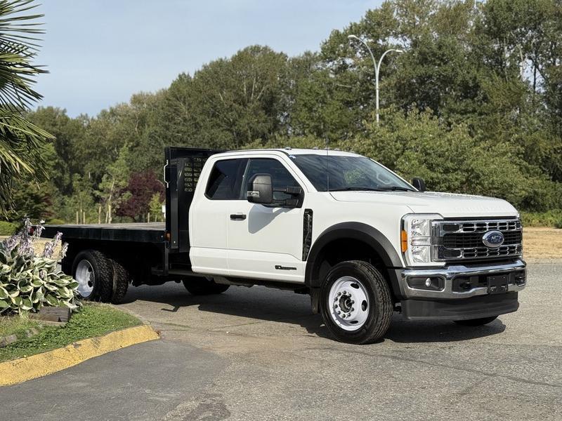 2023 Ford F-550 XLT SuperCab 12-Foot Flat Deck Truck 4x4 Diesel display photo