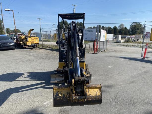 2022 John Deere 17G Excavator Diesel with 2 buckets image 2