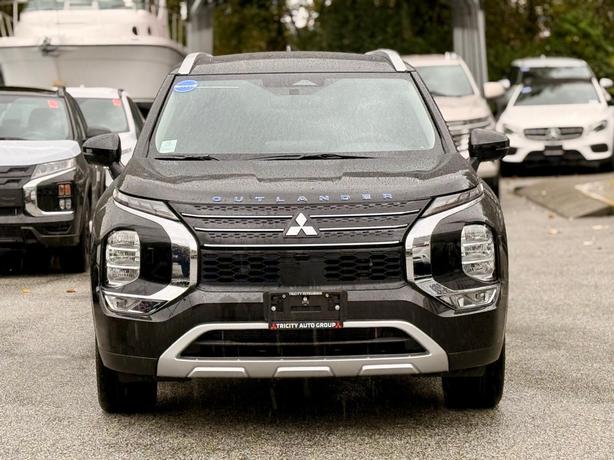 2025 Mitsubishi Outlander PHEV SEL - Finance Rates As Low As 0%, Manager Demo image 3