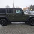 2015 Jeep WRANGLER UNLIMITED 4WD 4dr Willys Wheeler -Ltd Avail- thumbnail image 4