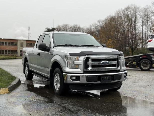 2015 Ford F-150 XLT SuperCab 4x4 6.5-Foot Bed EcoBoost image 2