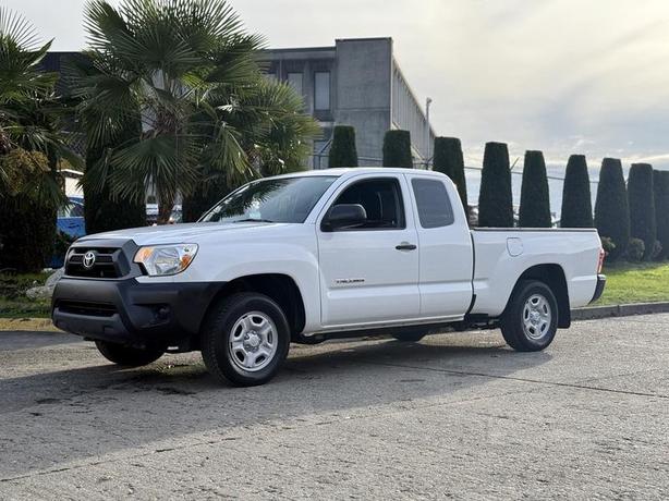 2013 Toyota Tacoma Access Cab 2WD Pickup Truck with Power Options image 5