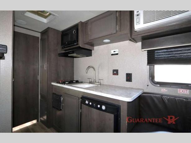 Used 2022 Jayco Jay Flight SLX BAJA 154BH image 8