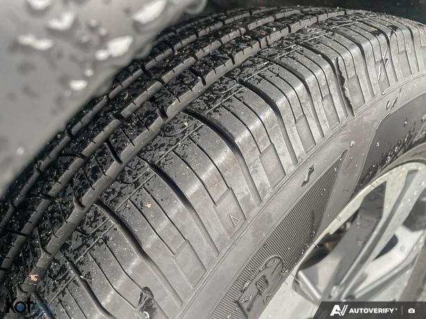 2021 Honda CR-V LX image 7