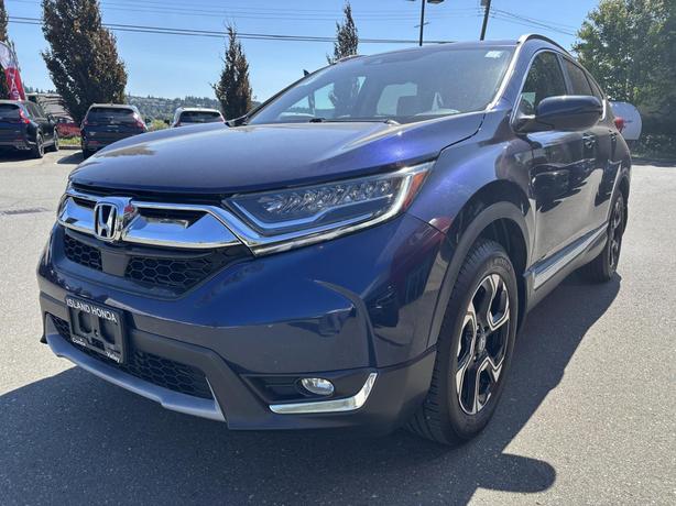 2017 Honda CR-V Touring image 3