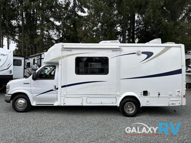 Used 2010 Forest River RV Lexington 235CD image 6