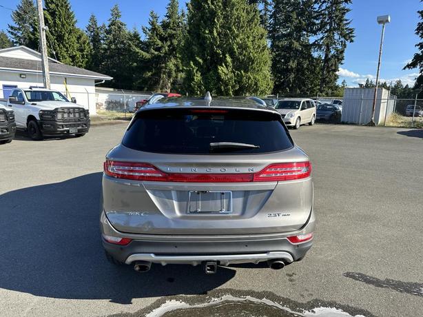 2017 Lincoln MKC Reserve image 4