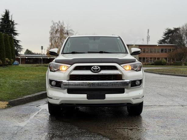 2018 Toyota 4Runner Limited 4x4 image 3
