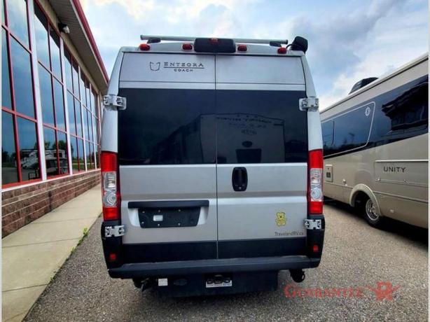 Used 2024 Entegra Coach Ethos 20T image 5
