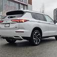 2024 Mitsubishi Outlander SEL - One Owner, Navigation, 360 Cameras, Sunroof thumbnail image 5