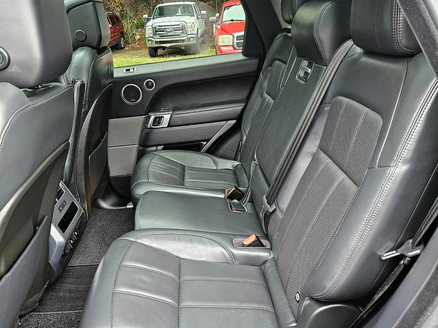 2018 Land Rover  Range Rover Sport Dynamic image 8