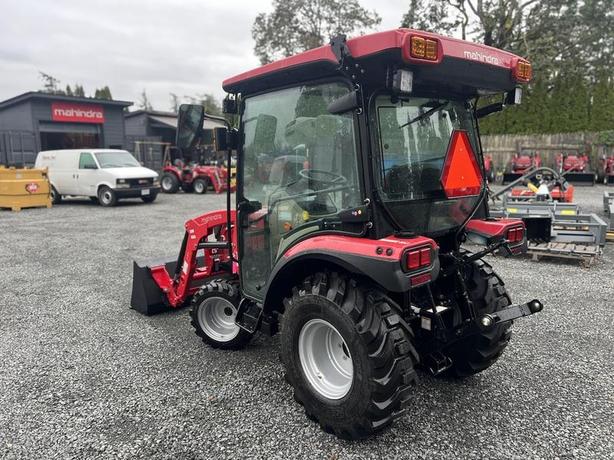 2024 Mahindra 2100 series 2126 HST Cab image 6