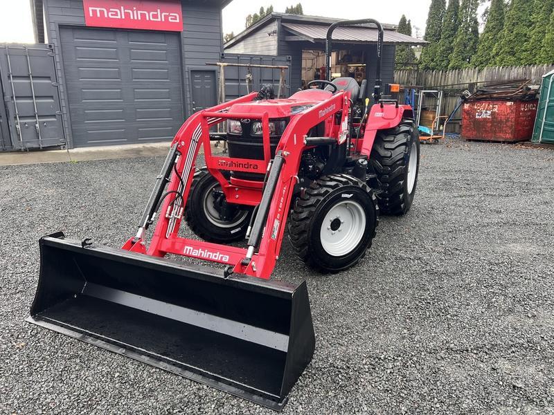 2024 Mahindra 5100 Series 5145 Shuttle display photo