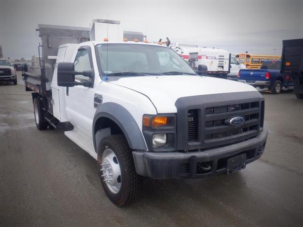 2008 Ford F-550 Dump Box 2WD image 4