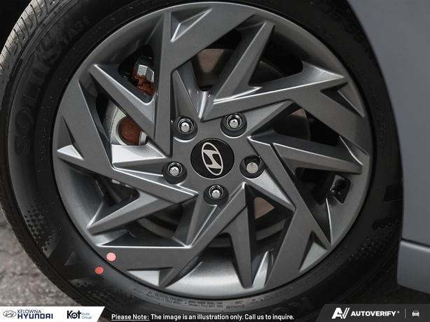 2025 Hyundai Elantra Preferred demo image 8