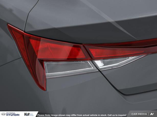 2025 Hyundai Elantra Preferred demo image 8
