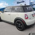 2013 MINI Cooper Hardtop | No Reported Accidents! thumbnail image 4