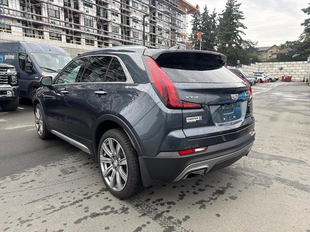 2019 Cadillac XT4 AWD Premium Luxury | Blind Spot Monitor | Bluetooth Connectivi image 4